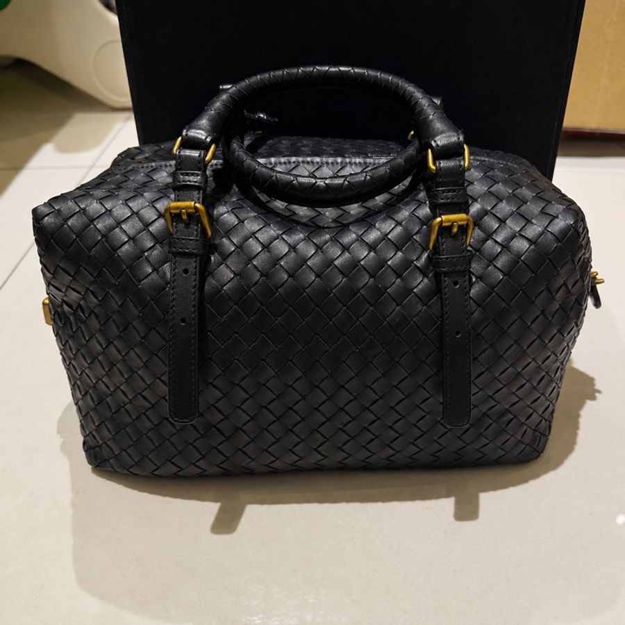 Bottega Veneta 小羊皮黑色編織波士頓包-6