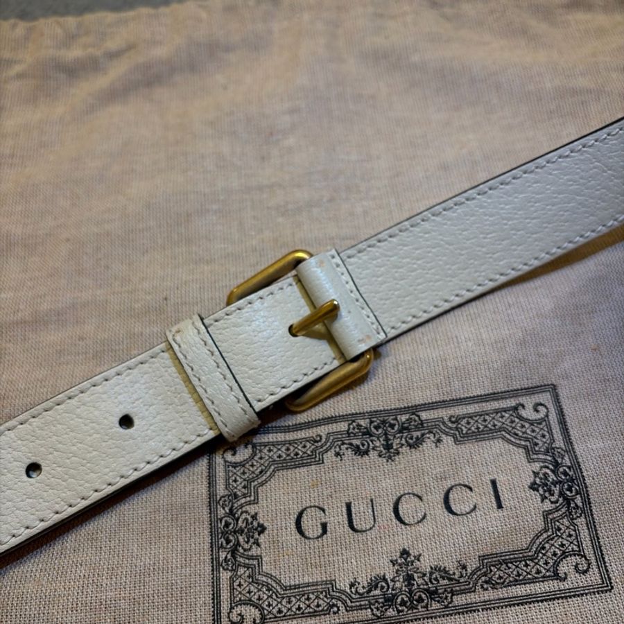 GUCCI 老花斜背包-11