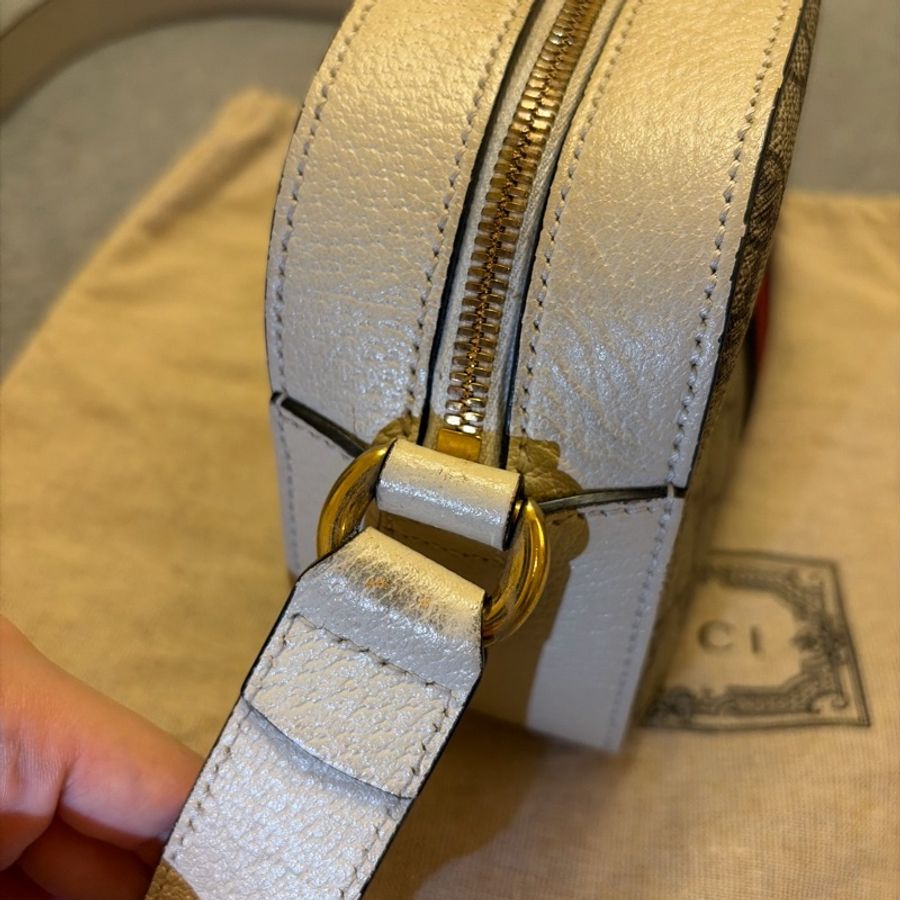 GUCCI 老花斜背包-12