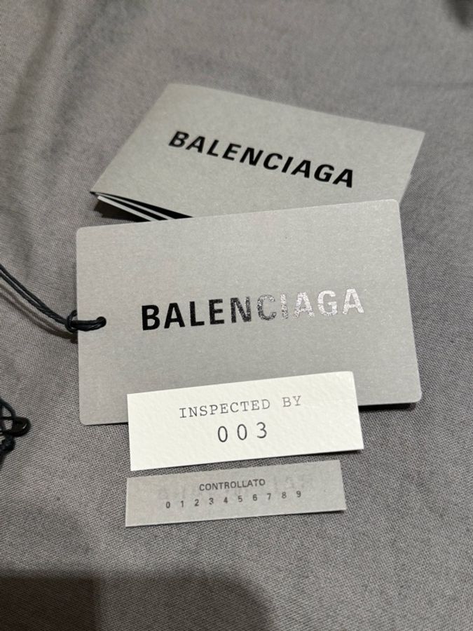 (全新未使用過)巴黎世家鱷魚皮壓紋後背包 Balenciaga-20