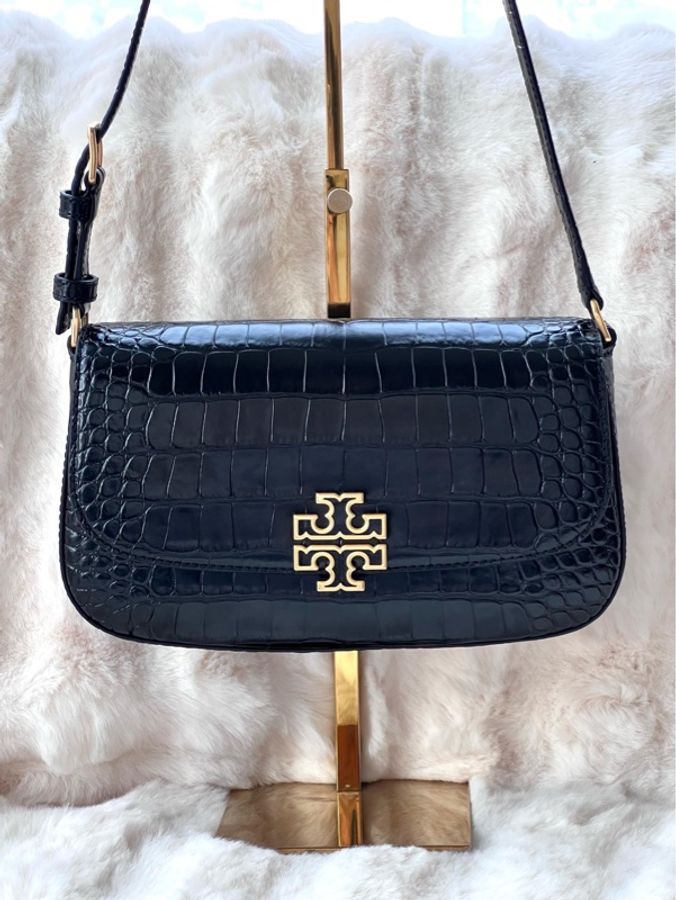 99新 Tory burch/TB湯麗柏琦 Britten黑色鰐魚壓紋腋下包 黑金配色 尺寸:27*16-2
