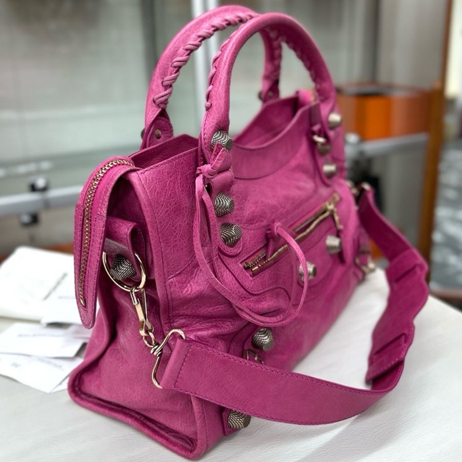 【狀況良好】Balenciaga 巴黎世家 桃粉色復古牛皮大釘機車包-2