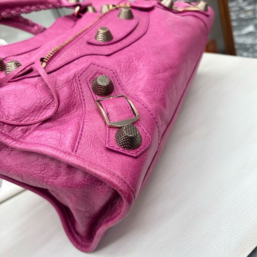 【狀況良好】Balenciaga 巴黎世家 桃粉色復古牛皮大釘機車包-12