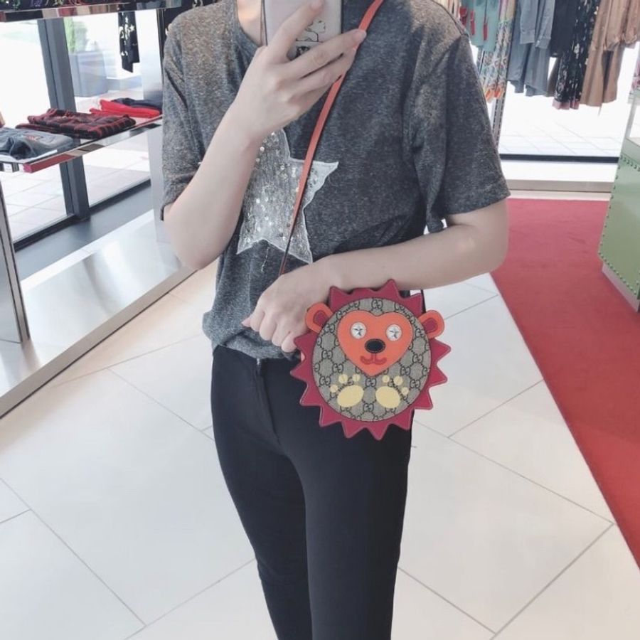 gucci 刺蝟兒童包 20.5*20.5*5.5 95新 配件塵袋-0