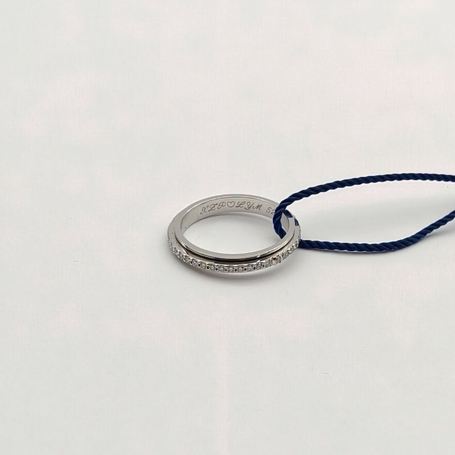 PIAGET 18K白金鑽石窄版時來運轉戒指-1