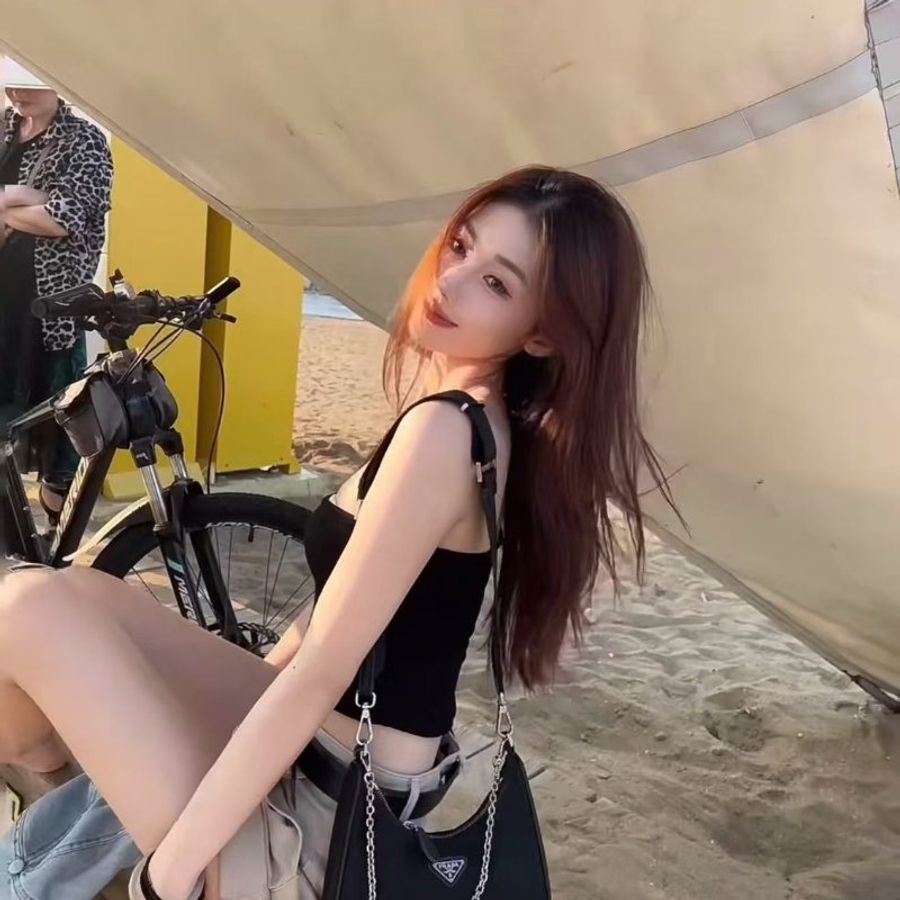 PRADA 經典三合一尼龍斜背包 - 黑銀-1