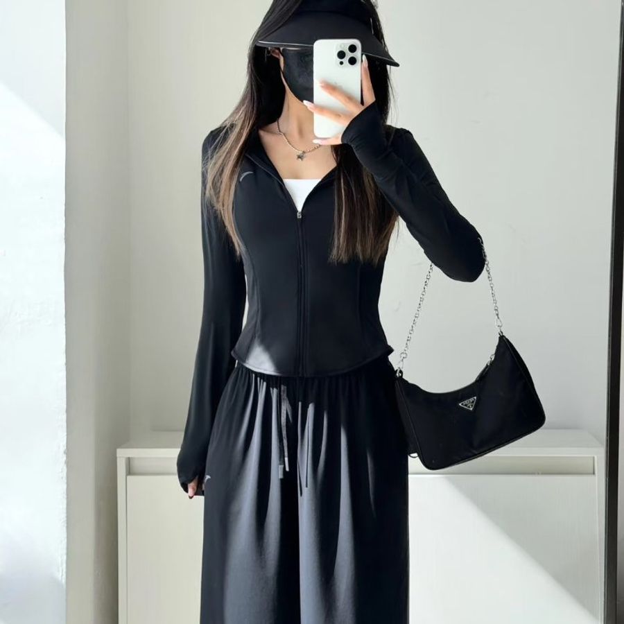 PRADA 經典三合一尼龍斜背包 - 黑銀-13