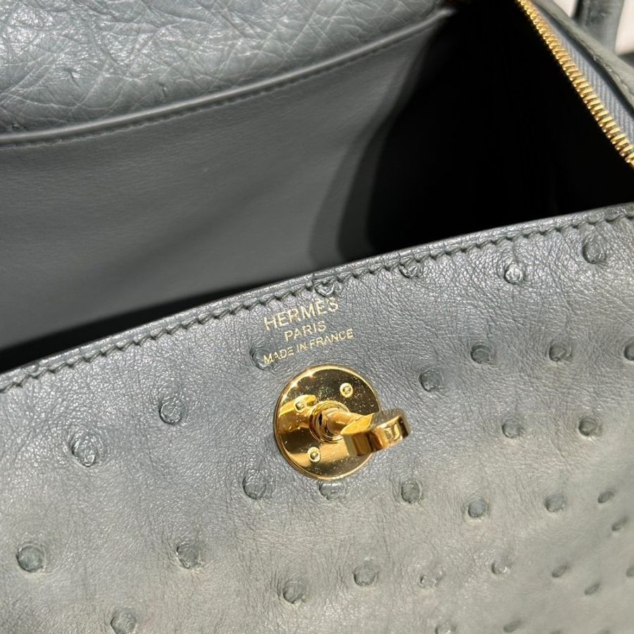 HERMES Mini Lindy - Vert Amande 63 鴕鳥皮杏仁綠金 U-8