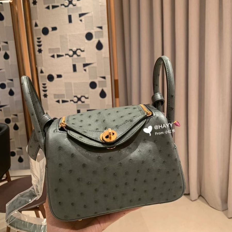 HERMES Mini Lindy - Vert Amande 63 鴕鳥皮杏仁綠金 U-16
