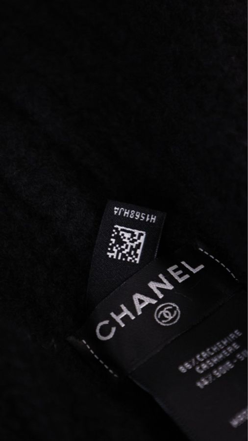 Chanel 25B黑白cc针织毛球雷锋帽-20
