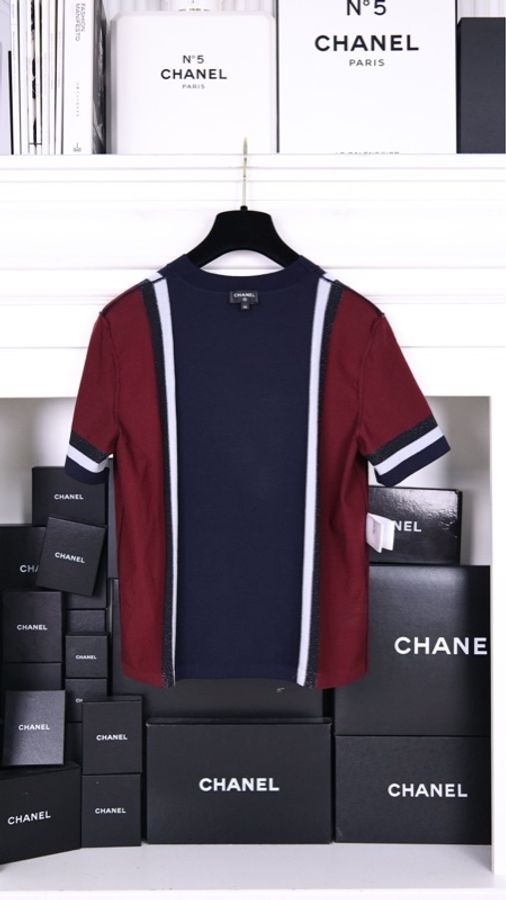 Chanel 23B酒红色拼深蓝色亮片cc针织短袖上衣外套-5