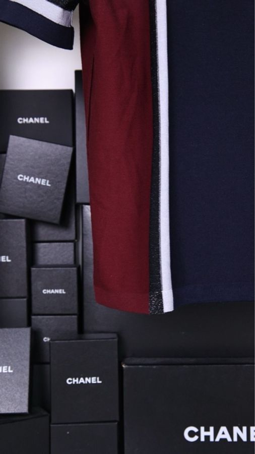 Chanel 23B酒红色拼深蓝色亮片cc针织短袖上衣外套-39