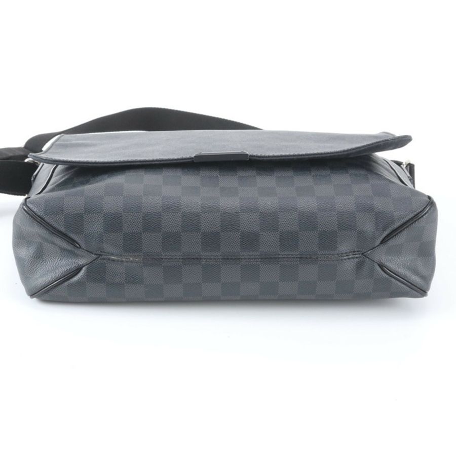 路易威登 Damier Graphite District GM N41271 男士真皮單肩包-5