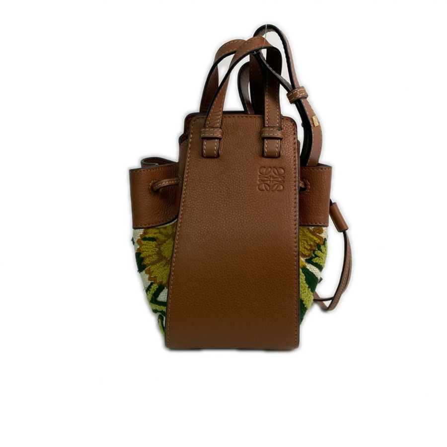 △ LOEWE 羅意威 Brown Calfskin And Canvas Mini Hammock Flower 2 way bag 啡色小牛皮和帆布兩用袋-267012821-1