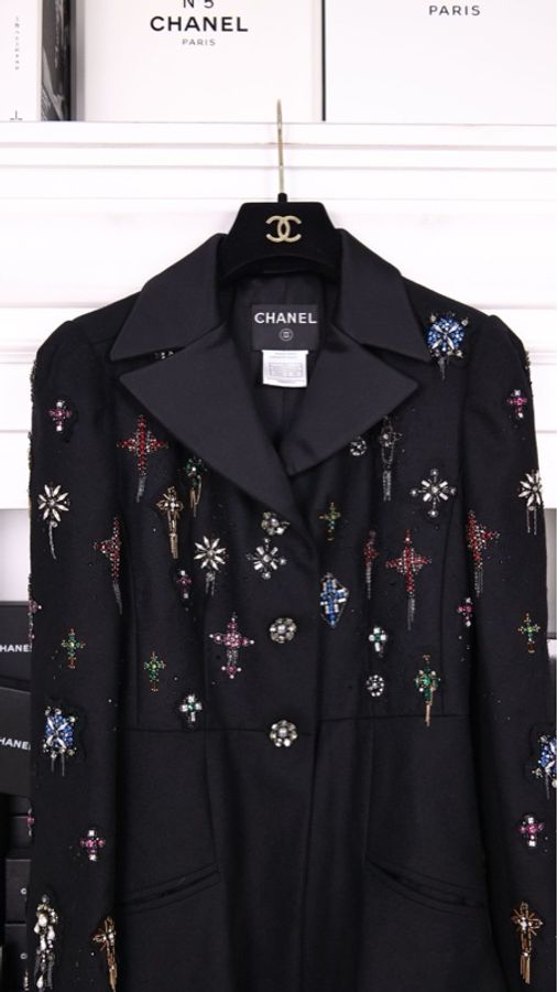 Chanel 08年高级手工坊系列秀款重工刺绣钉珠花花莱茵石大衣外套-44