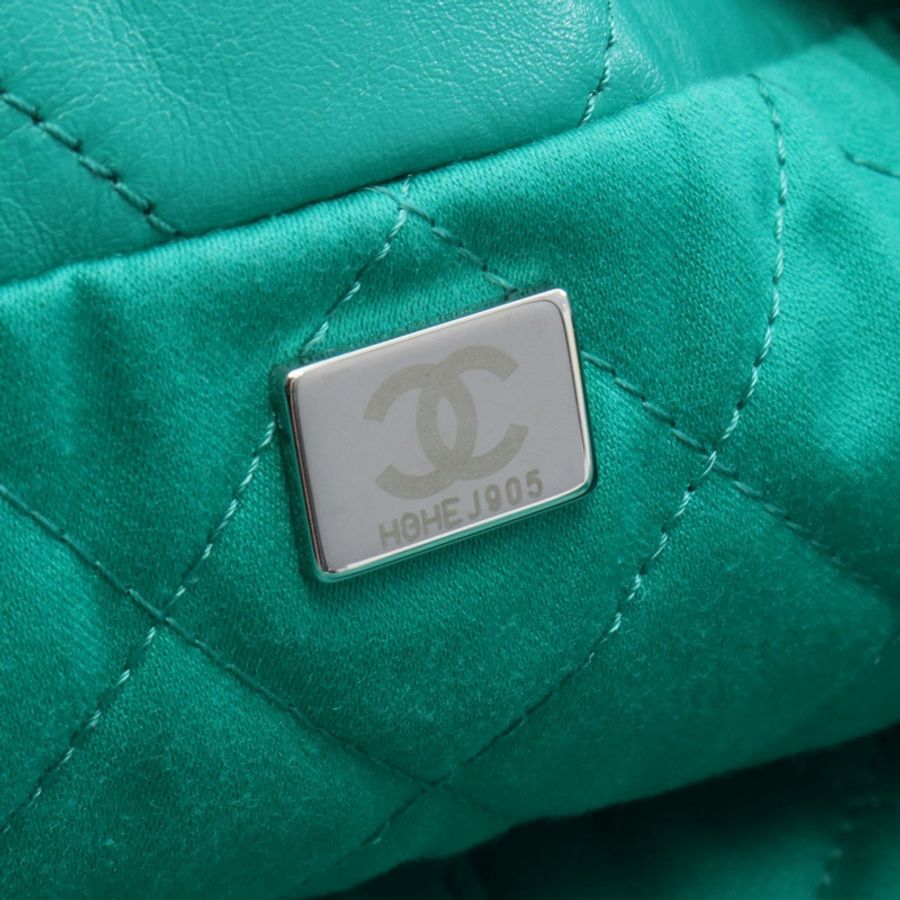 香奈兒 (CHANEL) Matelasse Chanel 22 小號鏈條肩背包 AS3260 皮革 綠色 二手 CC-4