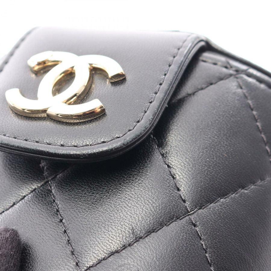 香奈兒 (CHANEL) Matelasse Mini Vanity 鏈條斜背包,羊皮材質,黑色,金色五金-7