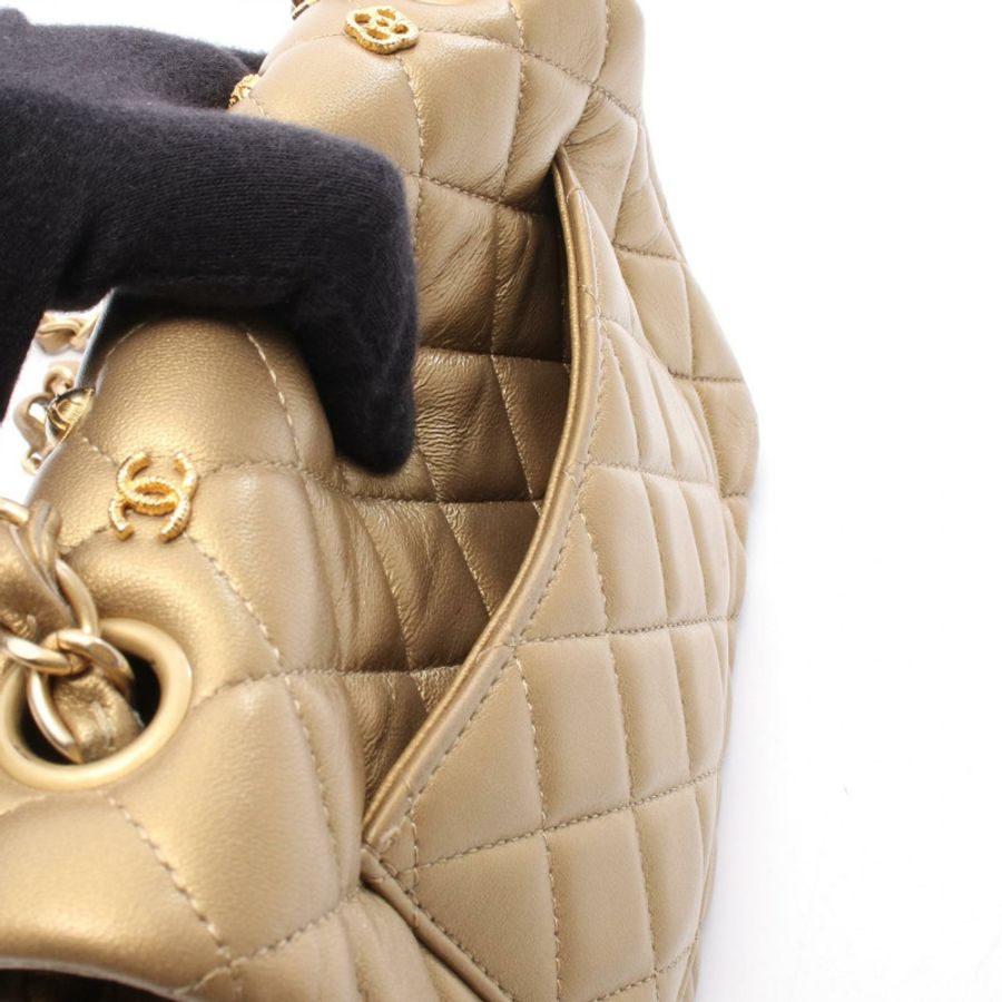 香奈兒 (CHANEL) Mini Matelasse 20 鏈條斜背包 A69900 皮革 金色五金-5