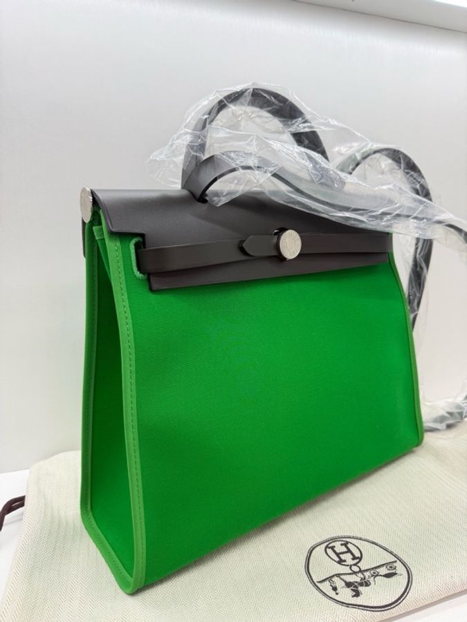 Hermes 愛馬仕Herbag 31竹子綠 Y刻 附件 塵袋-3