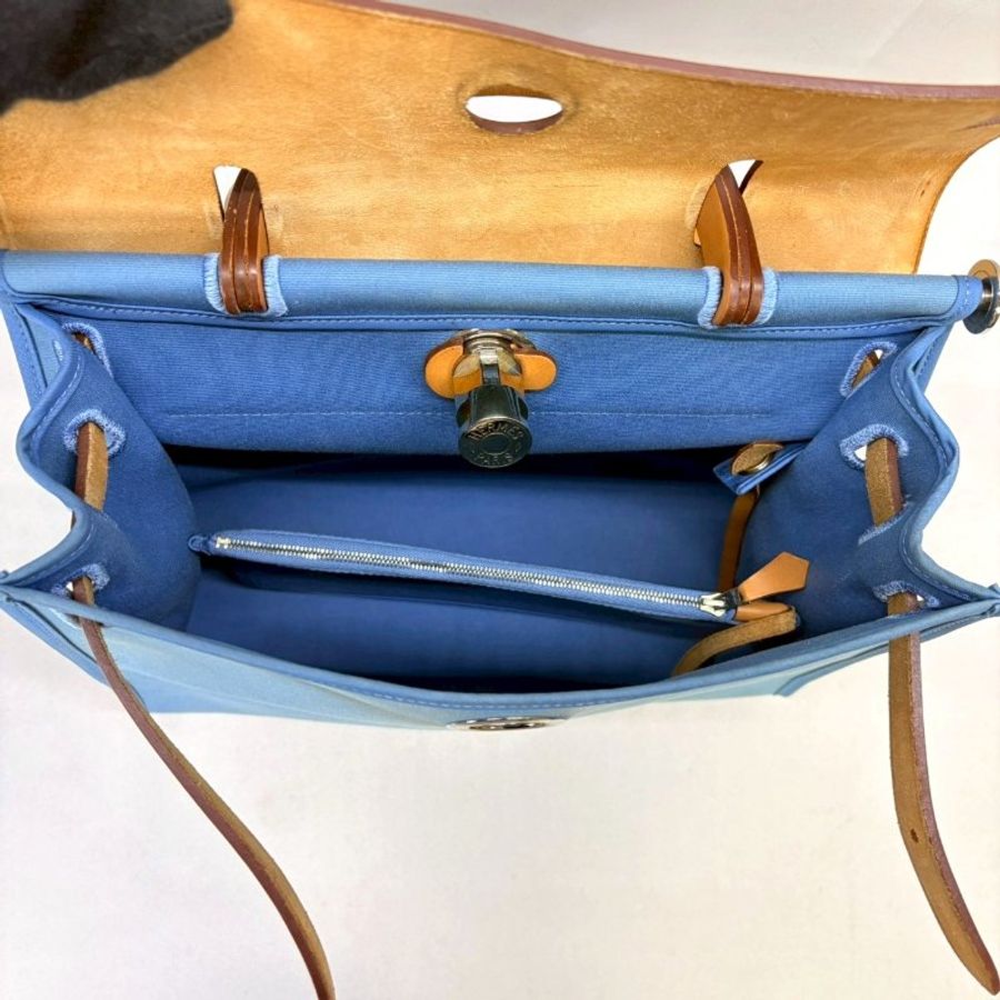 HERMES Herbag 31藍色手提肩背包-4
