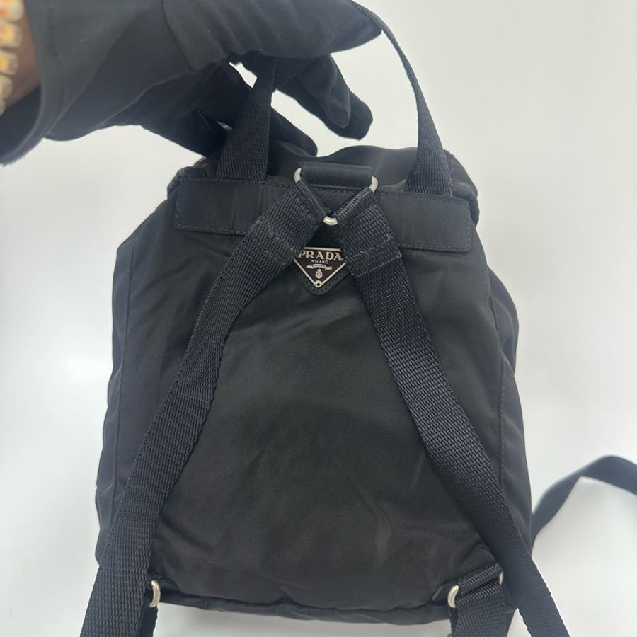 【赫蒂國際精品】 Prada 經典尼龍後背包 vintage 二手 中古-5