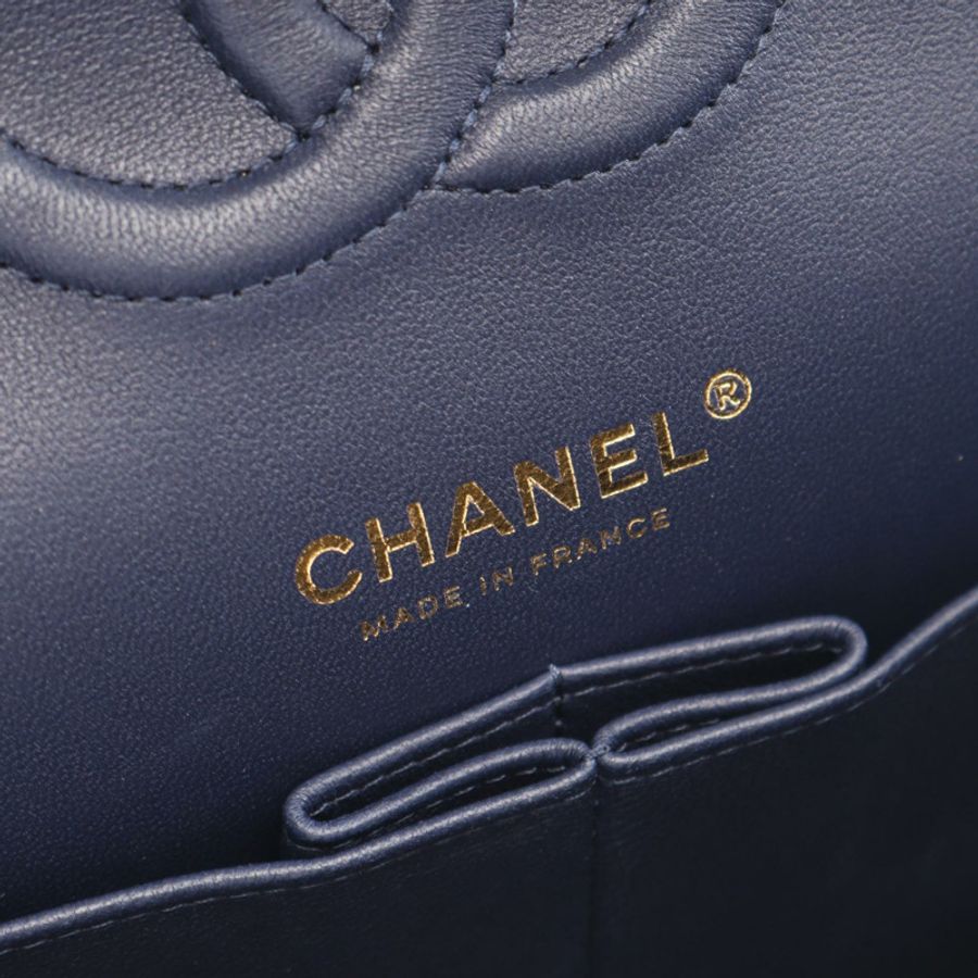 香奈兒 (CHANEL) Matelasse 雙蓋鏈條肩背包 A01112 羊皮海軍藍金色五金二手-3
