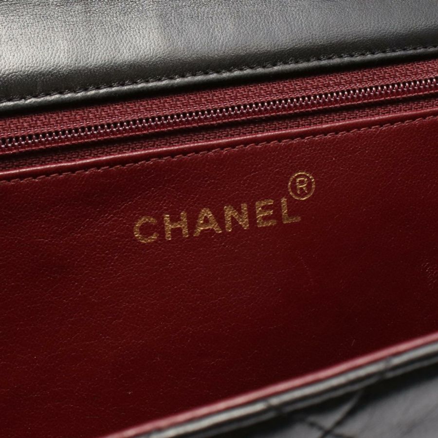 香奈兒 (CHANEL) 絎縫按扣肩背包,羊皮(綿羊皮),黑色,二手,女士-3
