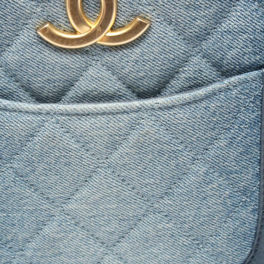 香奈兒 (CHANEL) 絎縫 Hobo 鏈條肩背包 AS4532 牛仔布藍色金色五金 二手 CC-8