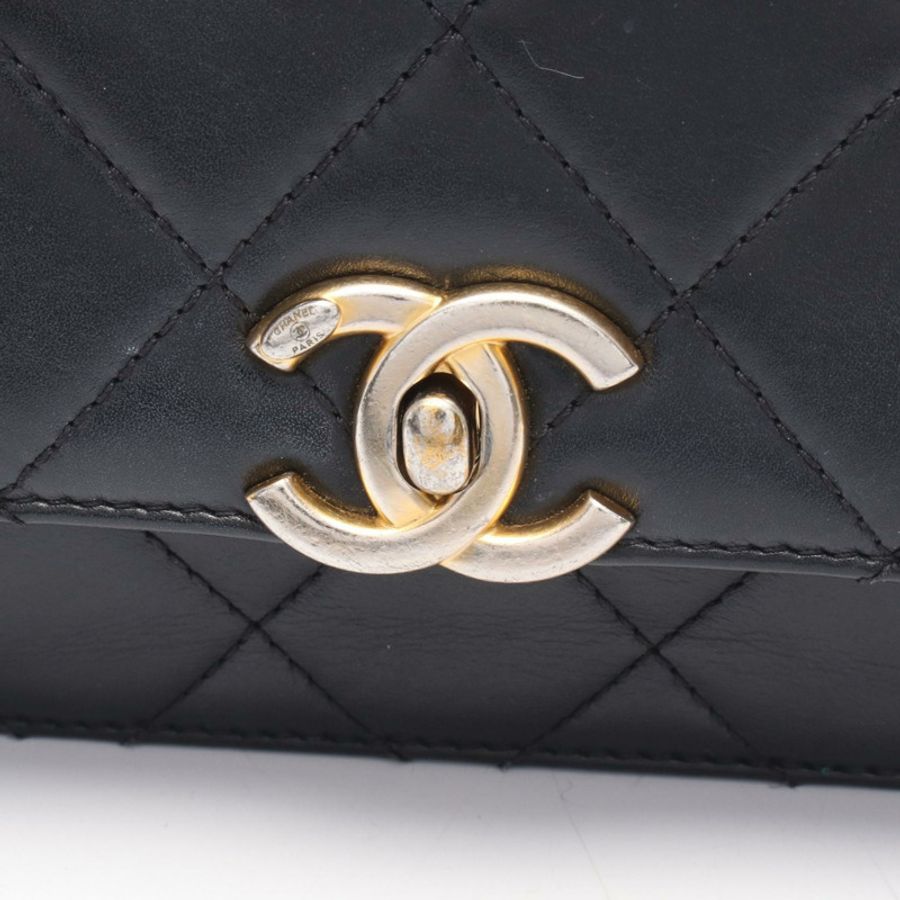 香奈兒 (CHANEL) 絎縫鏈條單肩包,羊皮材質,黑色,二手,女士款,金色五金-6