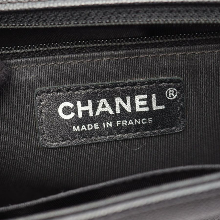 香奈兒 Boy Chanel 大號 Chevron 鏈條肩背包 A92193 黑色皮革 二手 SHW-3