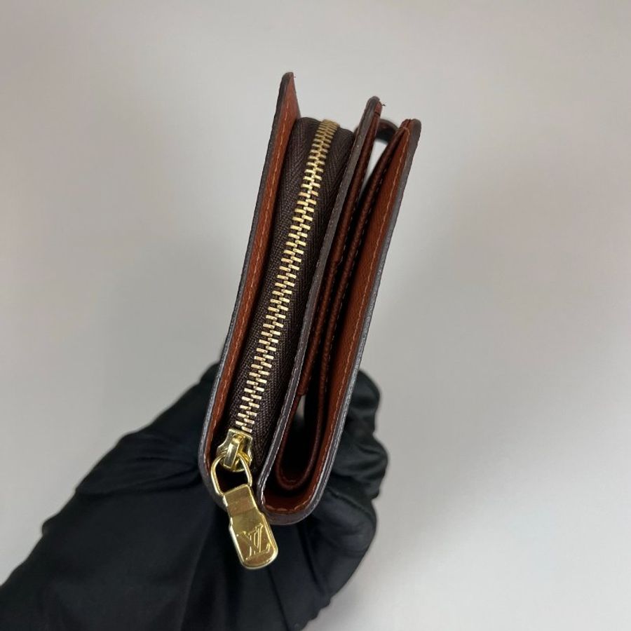 LV M61667 老花釦式短夾-2