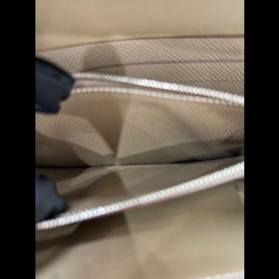Hermes Constance to go-4