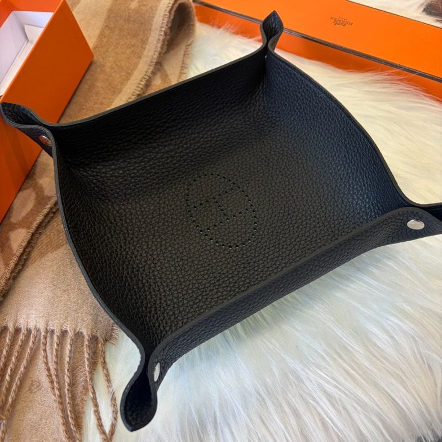 HERMES 25x25 Evelyne置物盤 黑色 W刻-0