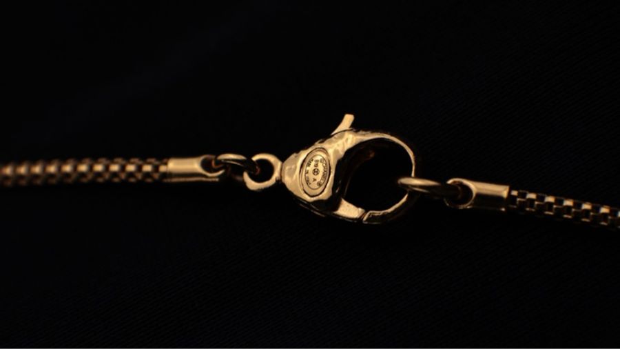 Chanel 19年埃及系列黑金cc吊坠项链-6