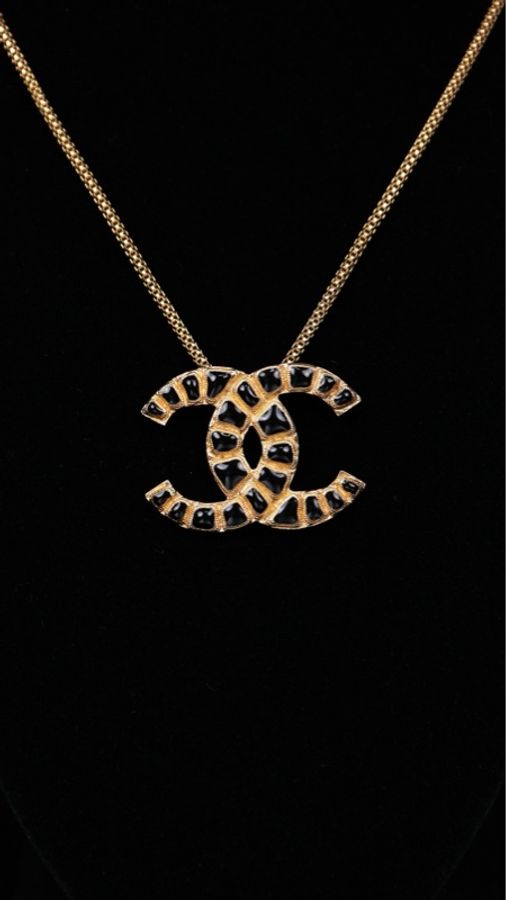 Chanel 19年埃及系列黑金cc吊坠项链-10