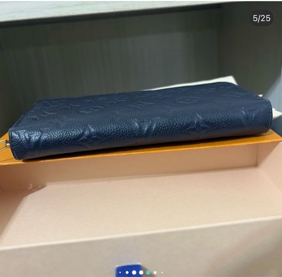 LV M62121 長夾-1