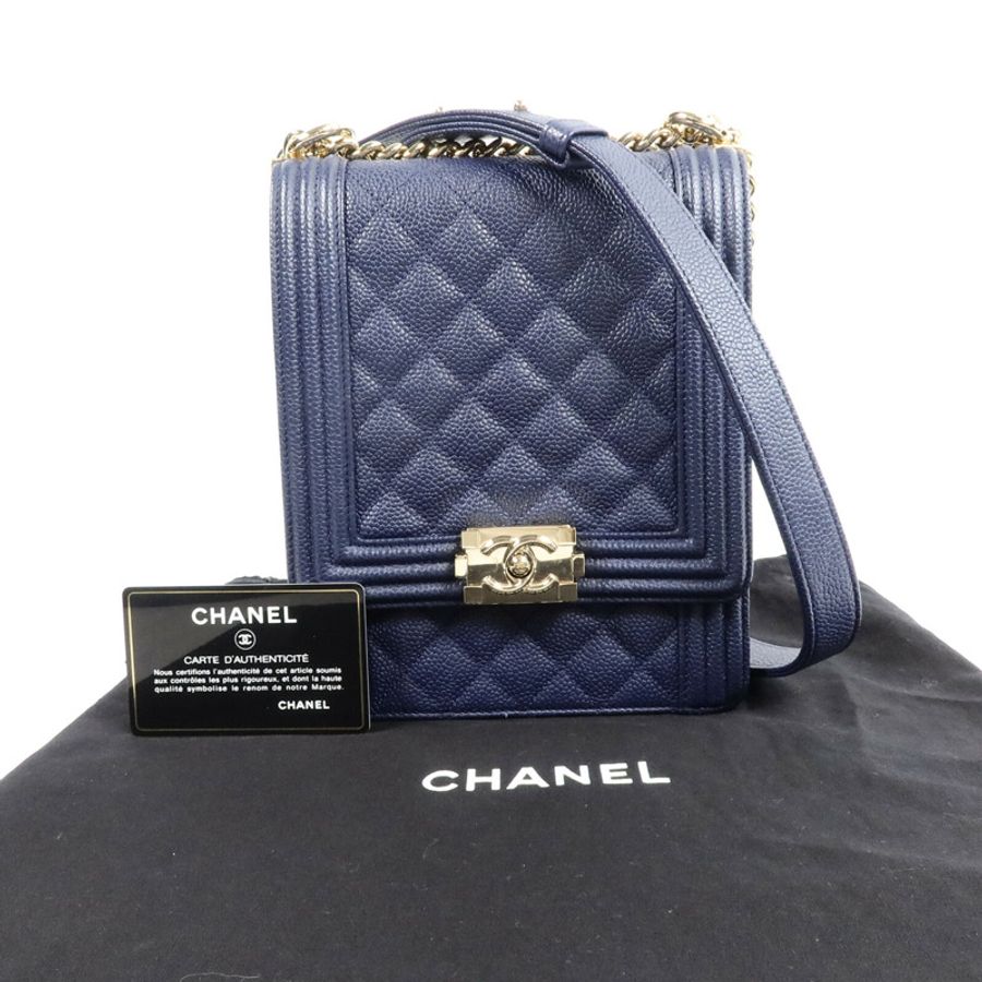 CHANEL 牛皮皮革North South Boy鏈帶肩背袋-8