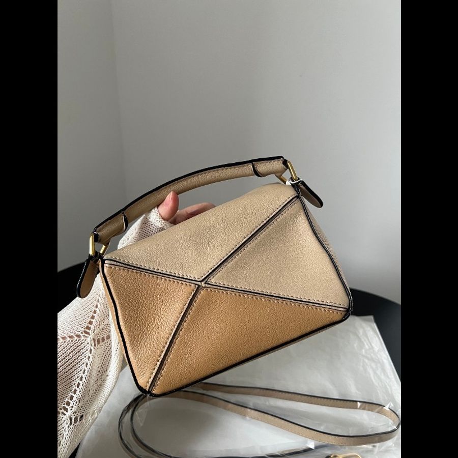 LOEWE羅意威mini puzzle,三拼色配色耐看-1