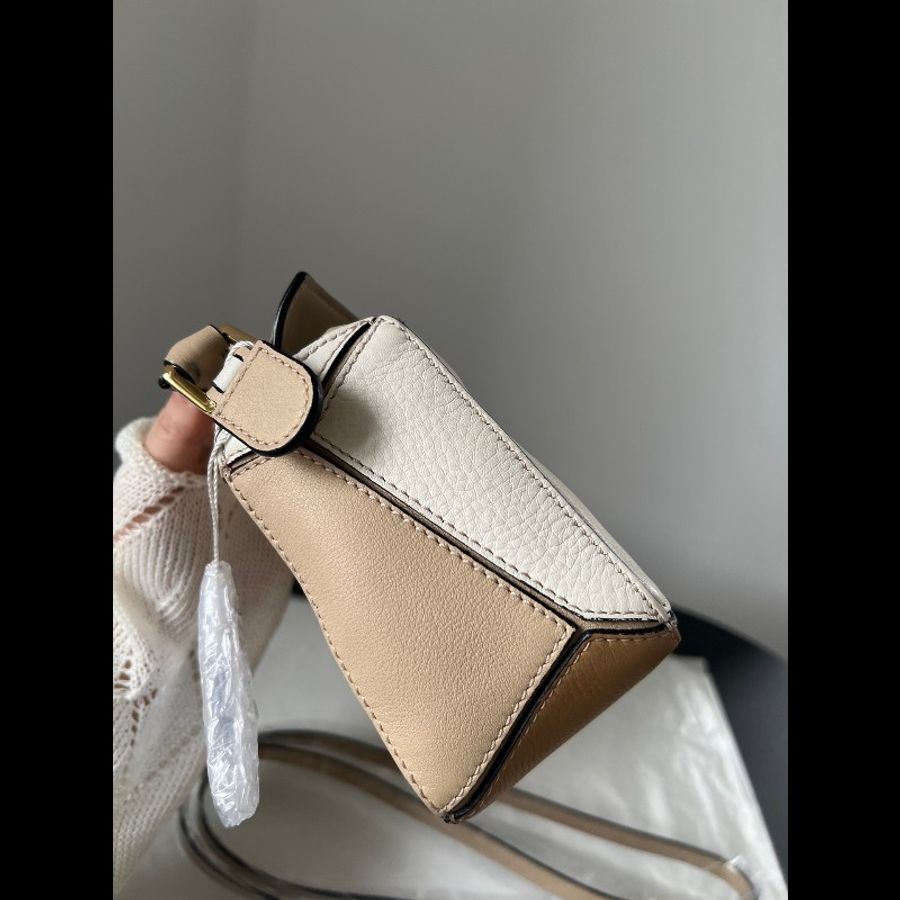 LOEWE羅意威mini puzzle,三拼色配色耐看-4