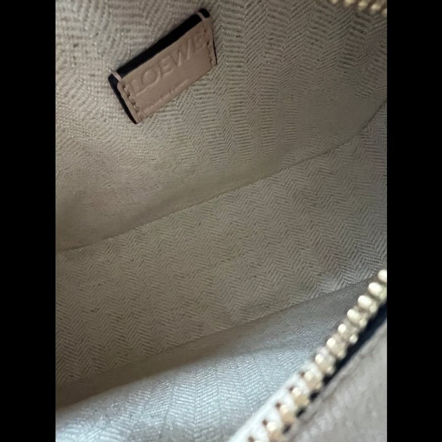LOEWE羅意威mini puzzle,三拼色配色耐看-8