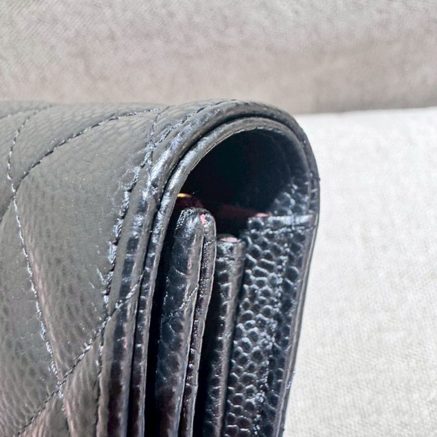 CHANEL 荔枝牛皮黑金翻蓋長夾-7