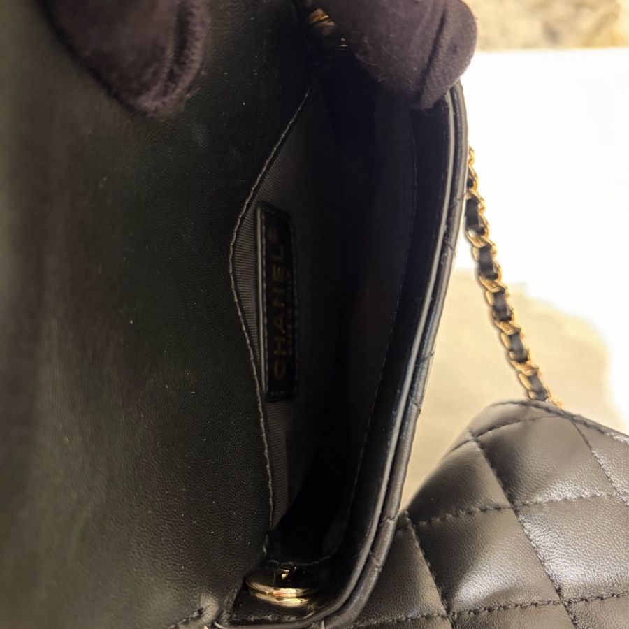Chanel 黑羊皮雙子星金扣鍊包-10