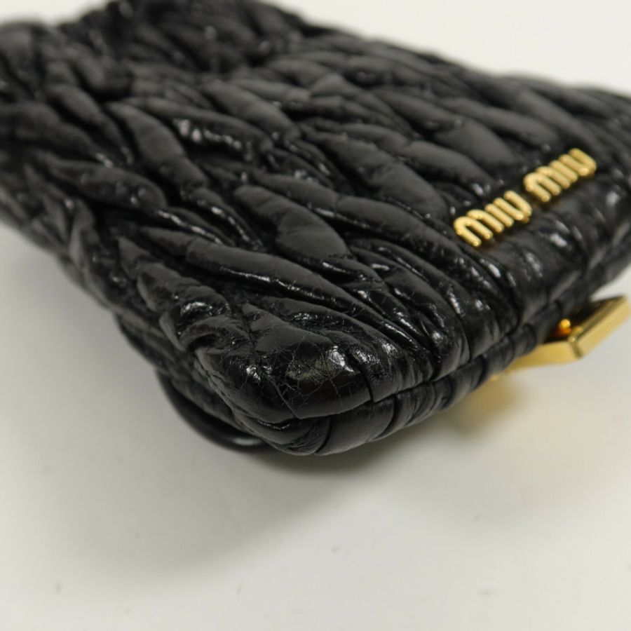 Miu Miu 羊皮皮革Mini Matelasse鏈帶肩背袋-12