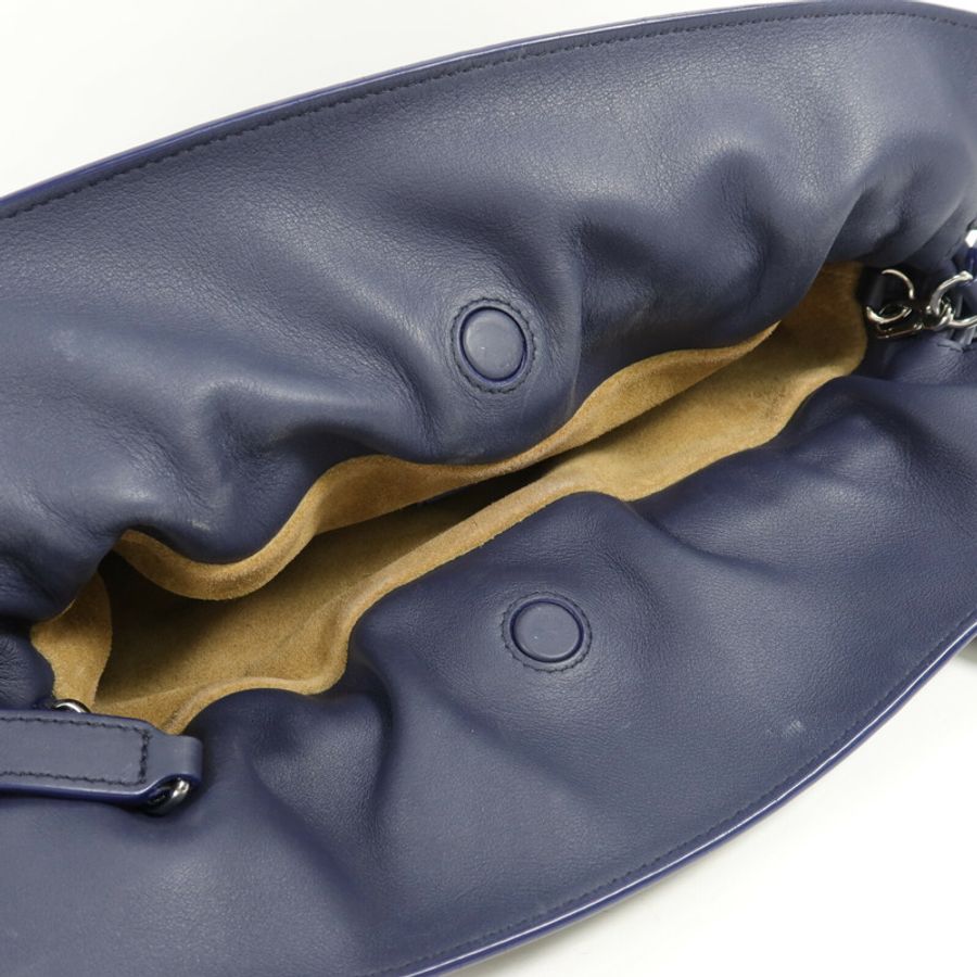 LOEWE 牛皮皮革Medium Flamenco Clutch肩背袋-5