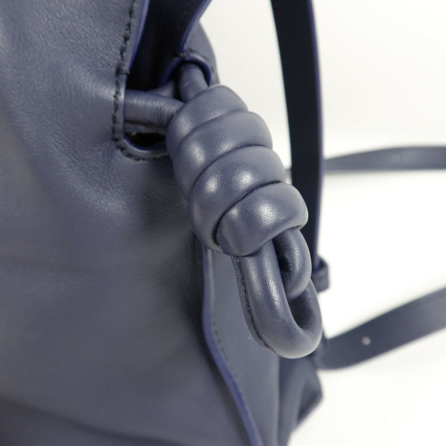 LOEWE 牛皮皮革Medium Flamenco Clutch肩背袋-7