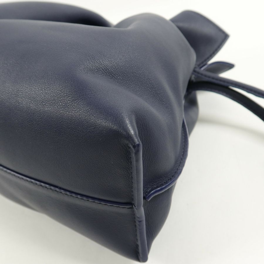 LOEWE 牛皮皮革Medium Flamenco Clutch肩背袋-14