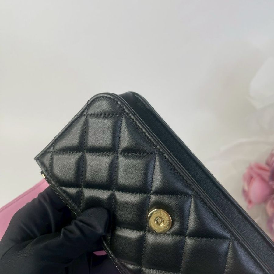 CHANEL HANDLE 手機包 芯片款-9
