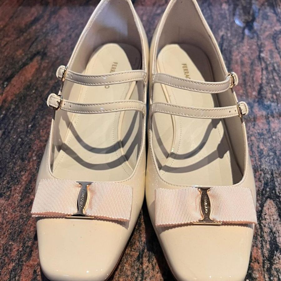 Ferragamo Rivella 瑪莉珍鞋 7D-0