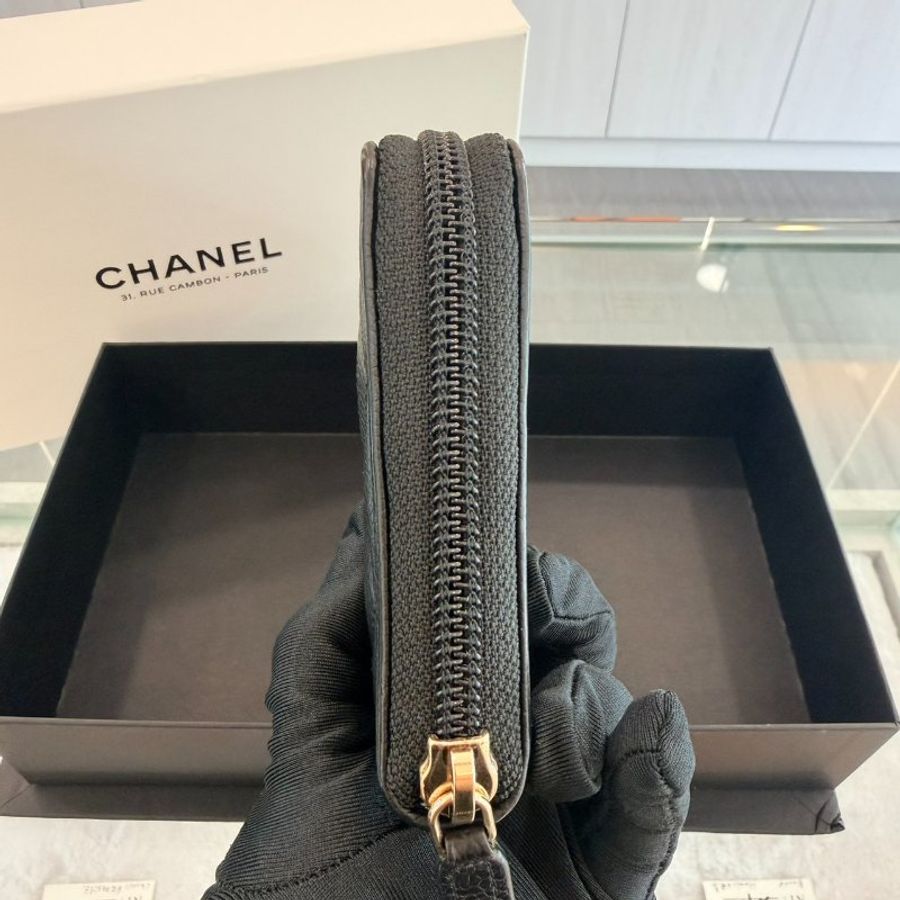 CHANEL Boy 黑荔枝金釦長夾-5