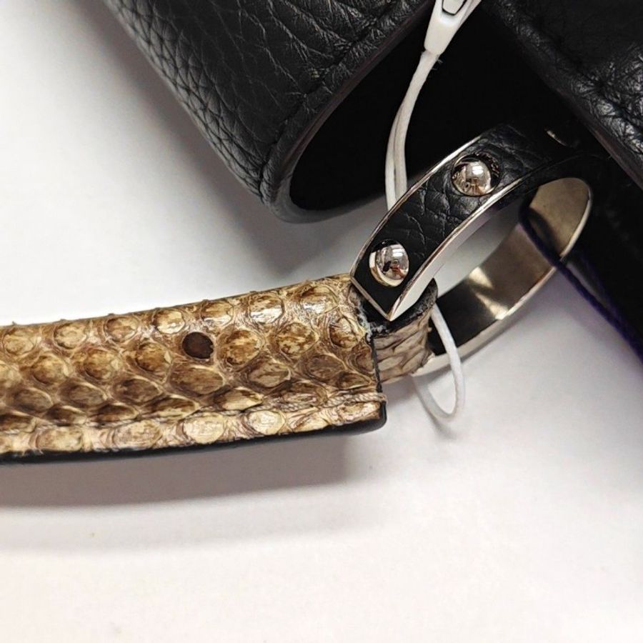 LOUIS VUITTON CAPUCINES 中號 黑色牛皮肩背包 銀色五金 晶片款-8